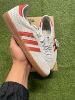 ️ Adidas Samba OG – White / Red – Maat 42⅔ (IG1380), Kleding | Heren, Schoenen, Wit, Nieuw, Ophalen of Verzenden, Adidas