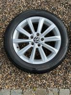 Winterbanden Pirelli 215/55/R17, Auto-onderdelen, Banden en Velgen, Ophalen, 17 inch, Winterbanden, Band(en)