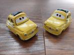 Disney Cars 2x yellow car, Kinderen en Baby's, Speelgoed | Speelgoedvoertuigen, Ophalen of Verzenden, Zo goed als nieuw