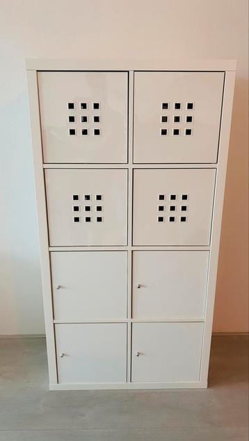 Kast KALLAX van Ikea. Kleur wit. beschikbaar voor biedingen