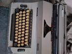 Triumph Matura 500, typemachine Retro, Antiek en Kunst, Antiek | Kantoor en Zakelijk, Ophalen