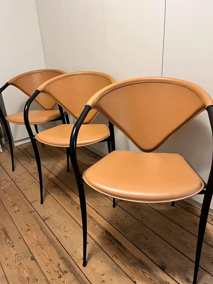 3 Stiletto Chairs, Huis en Inrichting, Stoelen, Gebruikt, Drie, Metaal, Zwart, Ophalen