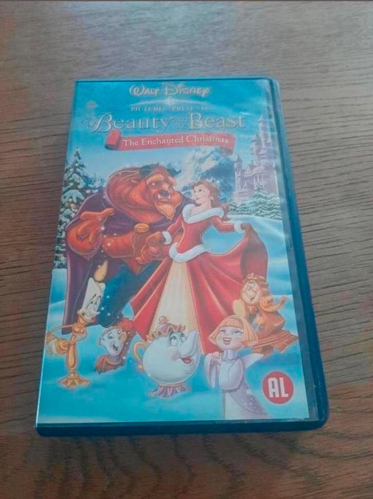 Disney Beauty and the Beast enchanted Christmas videoband, Cd's en Dvd's, VHS | Kinderen en Jeugd, Gebruikt, Tekenfilms en Animatie