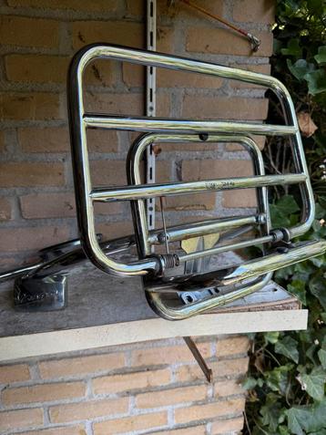 Vespa Lx/S achterrekje beschikbaar voor biedingen