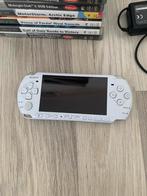 PSP wit met 32 games, Spelcomputers en Games, Spelcomputers | Sony PSP, Ophalen of Verzenden, Wit, Zo goed als nieuw