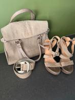 Set handtas, riem, sandalen TOV, Ophalen of Verzenden, Zo goed als nieuw, Handtas