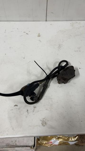 Zip type 3 voorrem beschikbaar voor biedingen