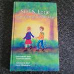 Tessie Strijdonk - Stef & Lotje gaan naar de eerste klas, Boeken, Fictie algemeen, Ophalen of Verzenden, Zo goed als nieuw, Tessie Strijdonk