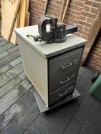 Bankschroef en laden kast, Doe-het-zelf en Verbouw, Werkbanken, Ophalen of Verzenden, Zo goed als nieuw, Bankschroef