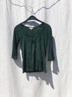 Gaaf groen shirt, mooi decolette. Mt M Merk Stradivarius, Kleding | Dames, T-shirts, Groen, Maat 38/40 (M), Ophalen of Verzenden