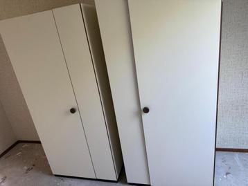 Te koop: 4 kledingkasten