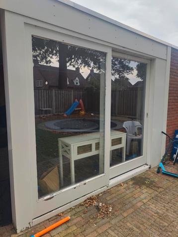 Schuifpui GRATIS  gereserveerd! beschikbaar voor biedingen