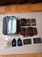 Emblemen soldaat 1 en korporaal en divisie Emblemen, Ophalen of Verzenden, Landmacht, Nederland, Embleem of Badge