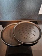 Twee pizza bakplaten, Huis en Inrichting, Keuken | Keukenbenodigdheden, Ophalen of Verzenden, Zo goed als nieuw