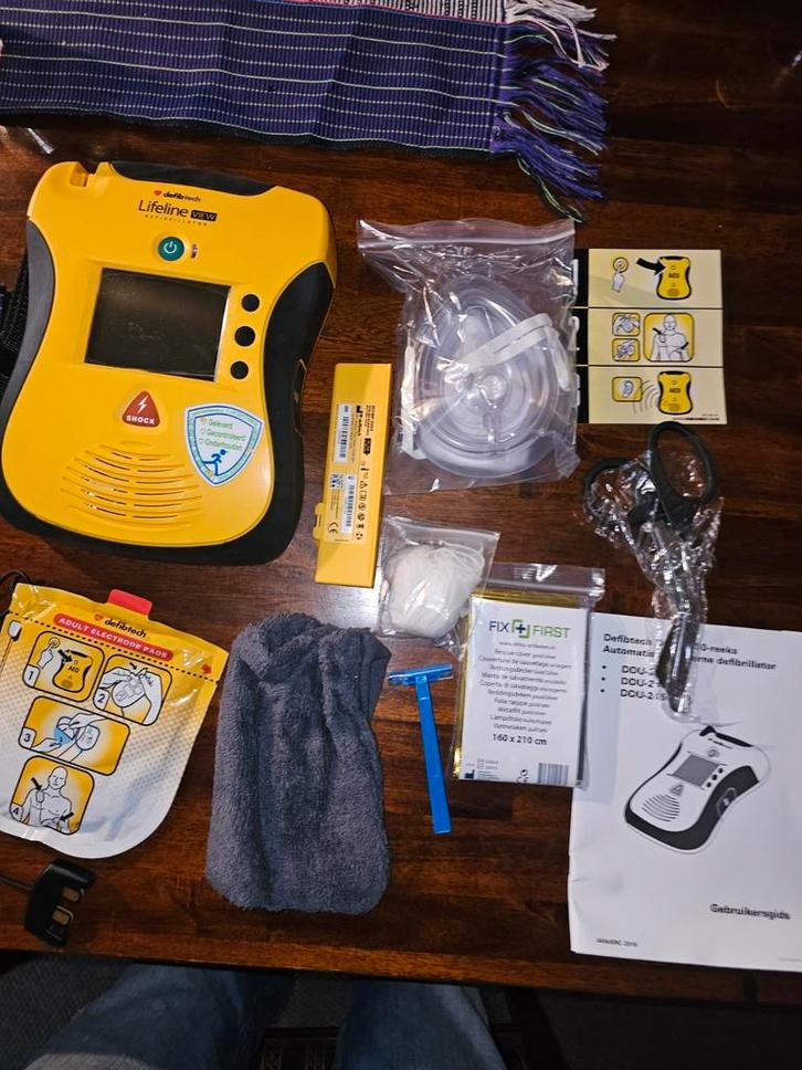 Defibtech Lifeline VIEW AED - Nieuwstaat!, Diversen, Verpleegmiddelen, Nieuw, Ophalen of Verzenden