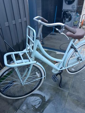 Fietsen 2 spirit en popal beschikbaar voor biedingen