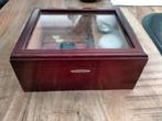 Houten humidor 'Silver match " compleet., Verzamelen, Rookartikelen, Aanstekers en Luciferdoosjes, Ophalen of Verzenden, Gebruikt