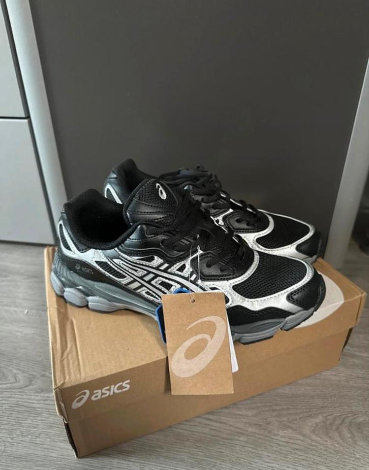 Asics GEL NYC black grey silver schoenen shoes maat 42, Kleding | Heren, Schoenen, Nieuw, Sneakers of Gympen, Zwart, Verzenden