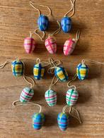 14 Paashangers houten pasen hout hanger paasdecoratie ruitje, Diversen, Ophalen of Verzenden, Zo goed als nieuw