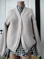 Nukus, M, Maat 38/40 (M), Beige, Ophalen of Verzenden, Zo goed als nieuw