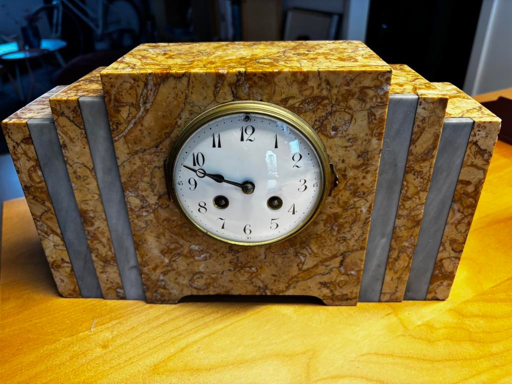Art Deco marmeren schouwklok jaren 30 - mechanisch - werkend, Ophalen