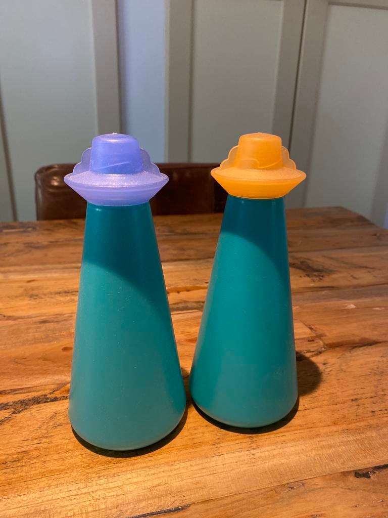 Tupperware olie en azijn flesjes, Huis en Inrichting, Keuken | Tupperware, Ophalen of Verzenden, Groen, Overige typen