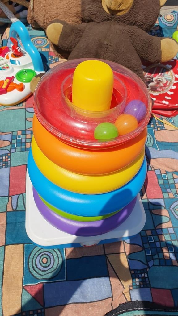 Fisher-Price stapeltoren met ringen, Ophalen