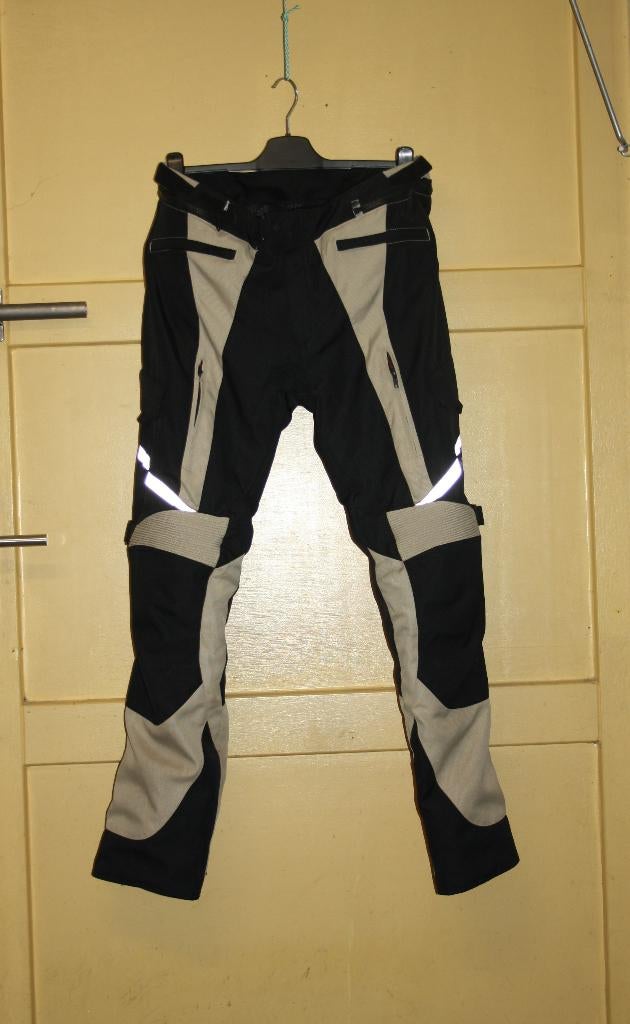 TRIUMPH motorbroek maat 56, Motoren, Kleding | Motorkleding, Ophalen of Verzenden, Tweedehands, Broek | textiel