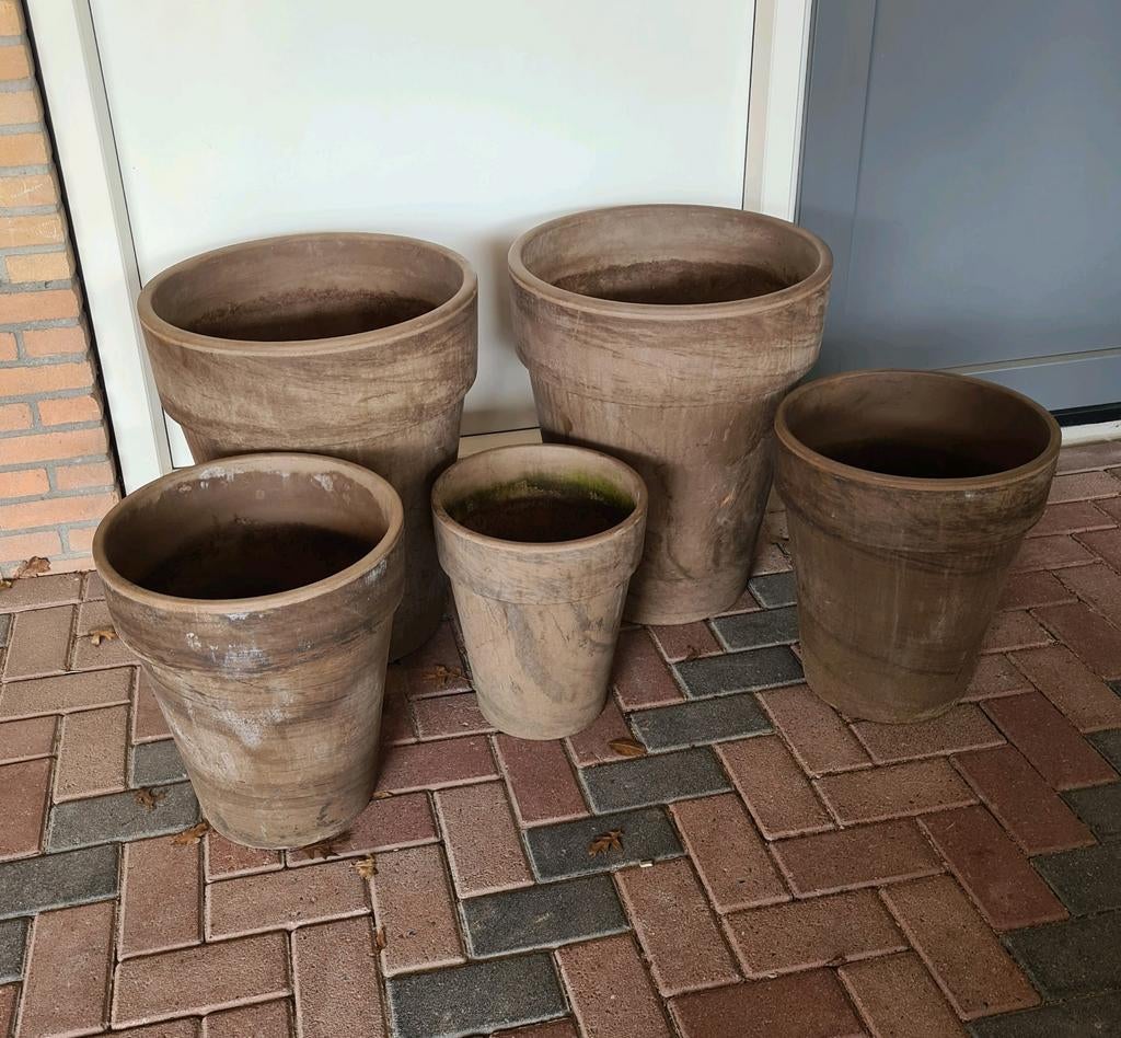 5 basalt bruin terracotta buiten bloempotten, Tuin en Terras, Bloempotten, Ophalen, Gebruikt, 40 cm of meer, Rond