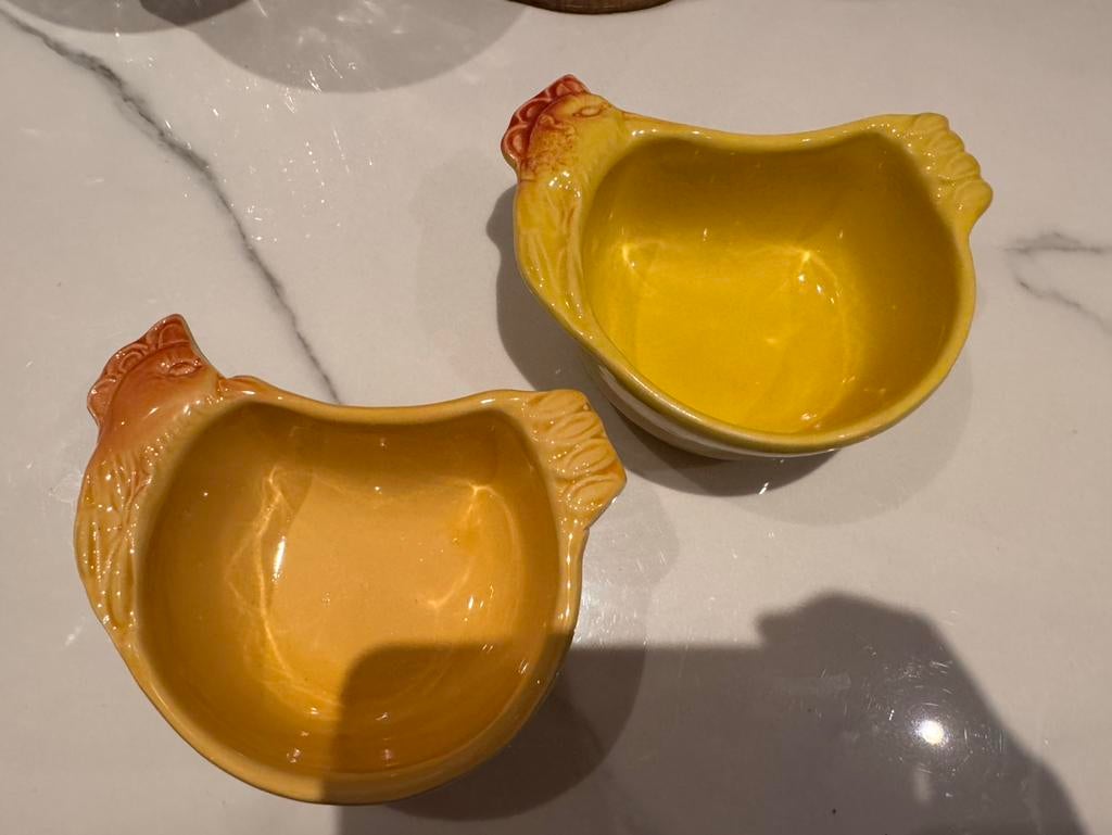 Oude kippen pate schaaltjes, Ophalen