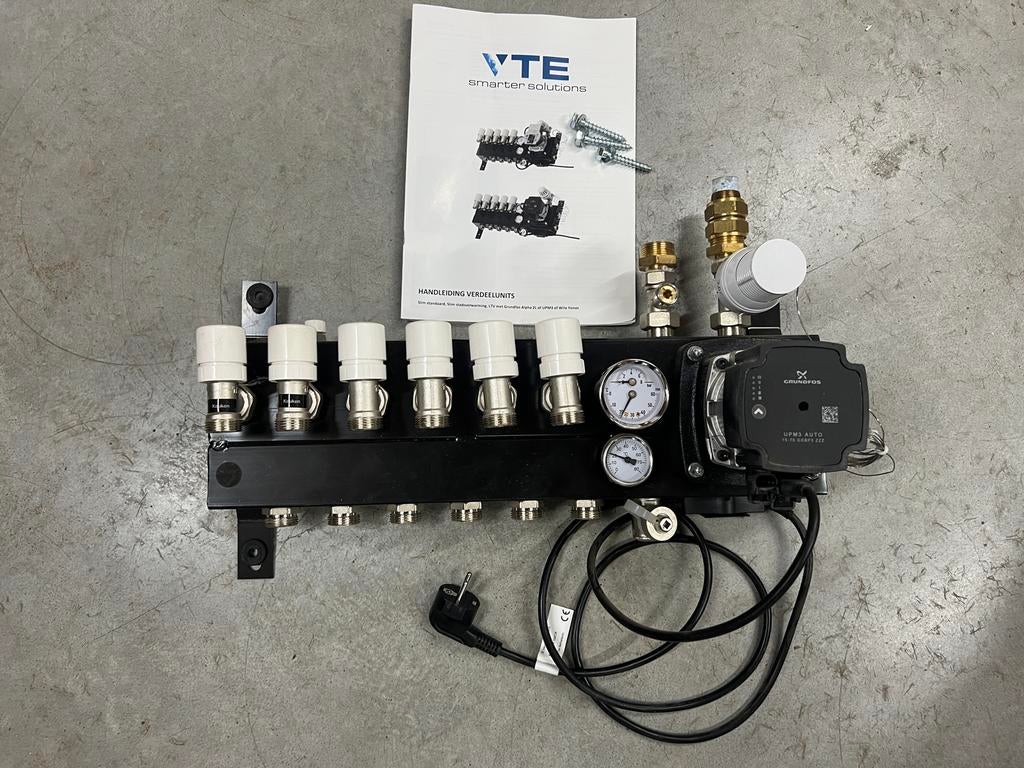VTE Slim Verdeler 6-groeps Grundfos UPM3 A-label pomp, Doe-het-zelf en Verbouw, Ophalen of Verzenden, Zo goed als nieuw, Overige typen