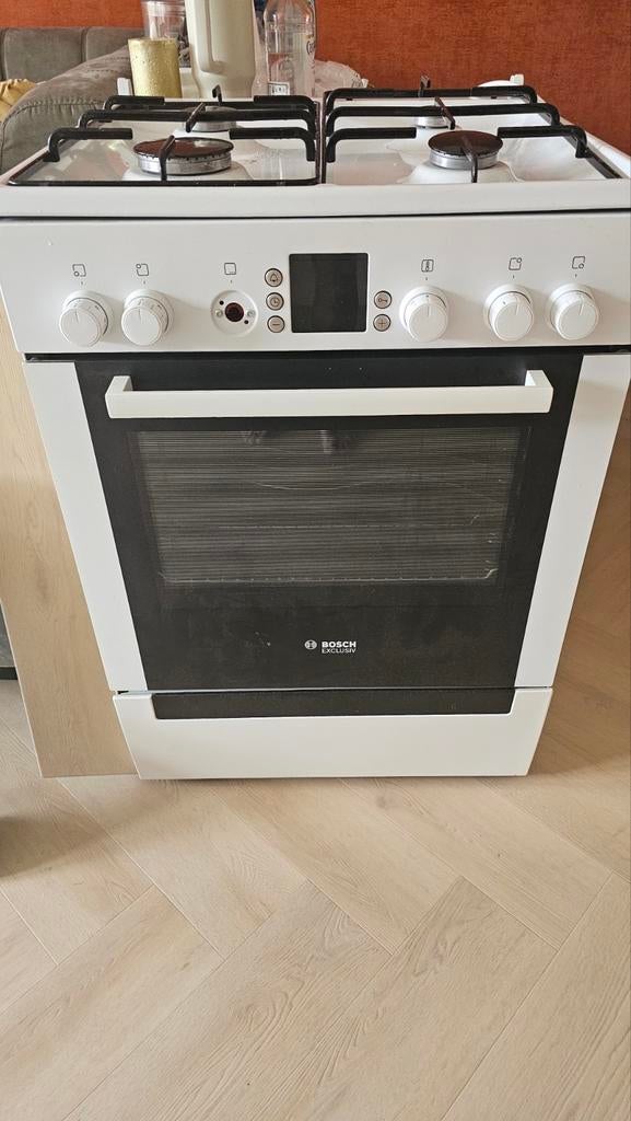 Bosch Gasfornuis en oven elektrisch, Gebruikt, Gas, Vrijstaand, 85 tot 90 cm