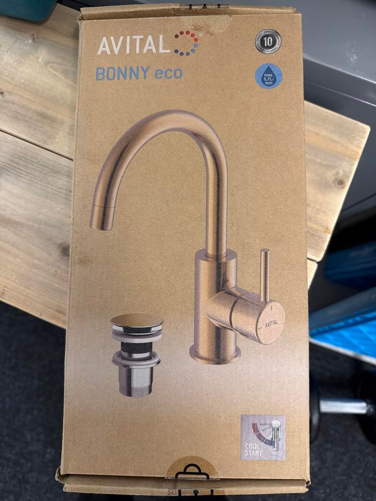 Nieuwe gouden kraan Hornbach - Avital Bonny eco, Doe-het-zelf en Verbouw, Sanitair, Nieuw, Kraan, Chroom, Ophalen of Verzenden