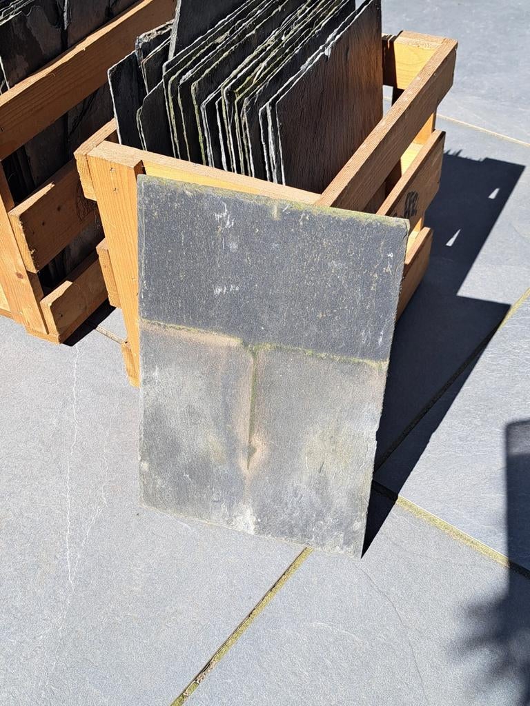 Leistenen dakpannen, Ophalen of Verzenden, Gebruikt, Grijs, Steen of Klei