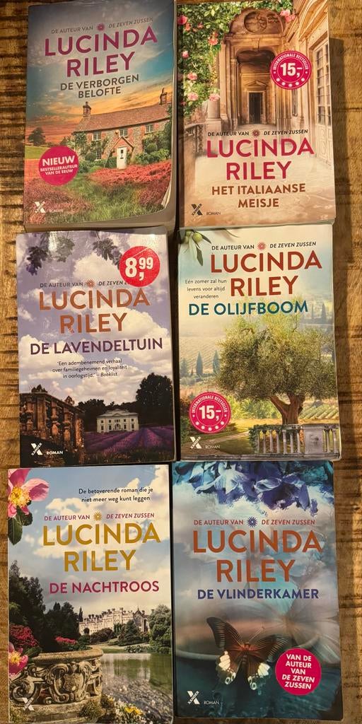 Lucinda Riley boeken: De Verborgen Belofte, De Lavendeltuin, Ophalen of Verzenden, Gelezen, Nederland
