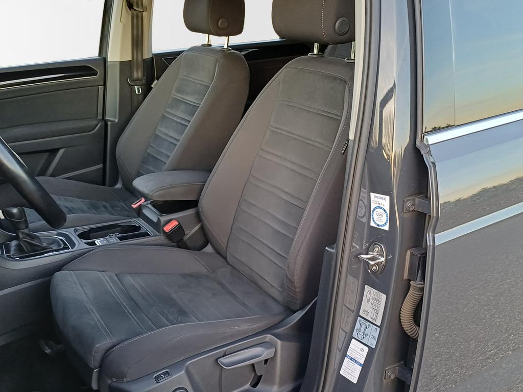 Volkswagen Touran 1.5 TSI Highline 5-Pers /Camera/Cruise/Car, Auto's, 15 km/l, 4 cilinders, 150 pk, 1415 kg