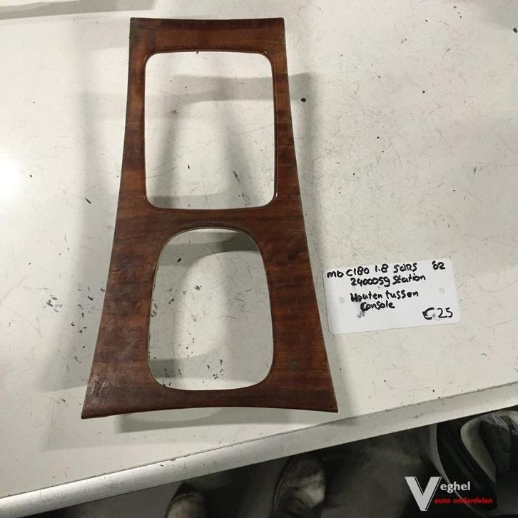 Mercedes C180 1.8 Station 2002   Houtenpaneel thv schakelmec, Auto-onderdelen, Interieur en Bekleding, Gebruikt, Ophalen of Verzenden