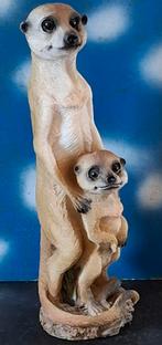 Stokstaartje,  moeder met welpje. Resin.  34 cm., Ophalen, Zo goed als nieuw, Wild dier, Beeldje of Figuurtje