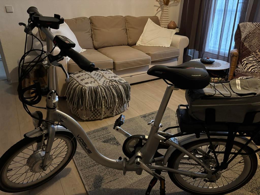 Zo goed als nieuwe elektrische vouwfiets - Vaste prijs, Fietsen en Brommers, Elektrische fietsen, Minder dan 47 cm, Ophalen of Verzenden