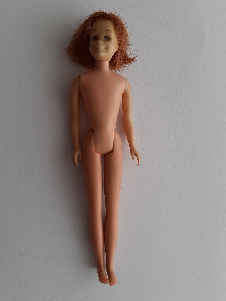 oude Skooter Mattel pop japan rood Barbie, Verzamelen, Ophalen of Verzenden, Gebruikt, Pop