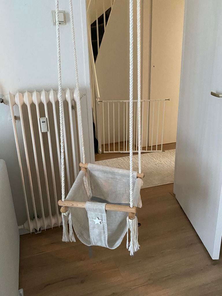 Schommel, Kinderen en Baby's, Babywiegjes en Ledikanten, Ophalen, Zo goed als nieuw, Wieg