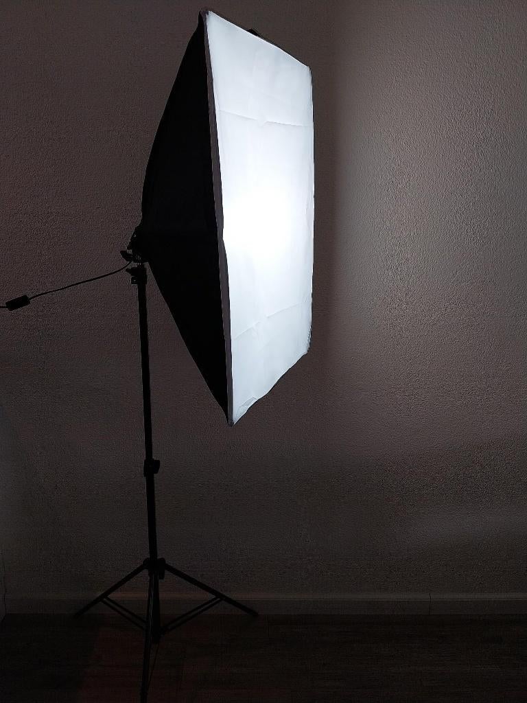2x Fotostudio Softbox 50x75 cm – Complete Set – €50, Ophalen of Verzenden, Nieuw, Lamp of Flitsset