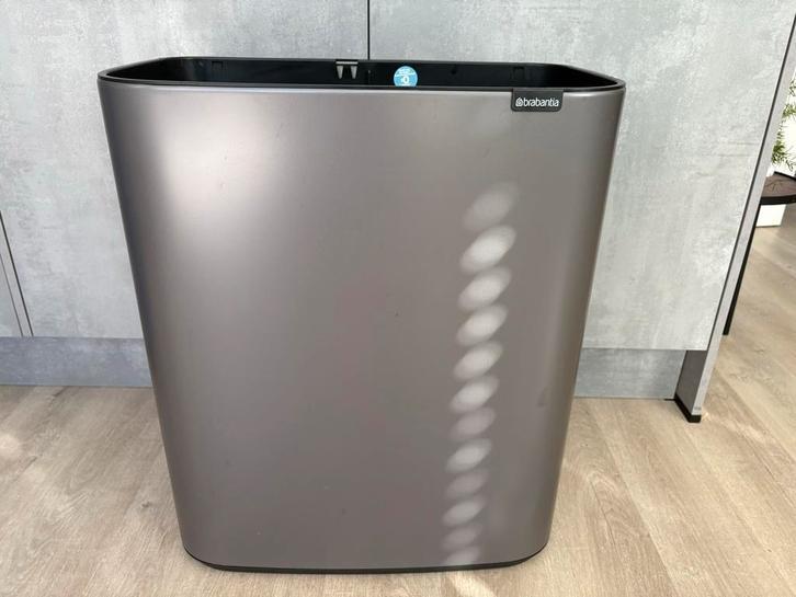 Brabantia prullenbak bo touch bin 2 vakken, Huis en Inrichting, Woonaccessoires | Prullenbakken, Zo goed als nieuw, Metaal, 50 tot 75 cm