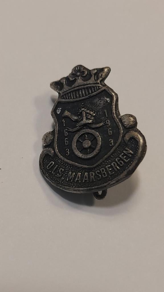 Speldje O.L.S. Maarsbergen 1963, Verzamelen, Speldjes, Pins en Buttons, Gebruikt, Ophalen of Verzenden