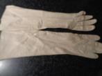 jaren 50 kalf leren handschoenen ivoorkleurig, Antiek en Kunst, Ophalen of Verzenden, Dames