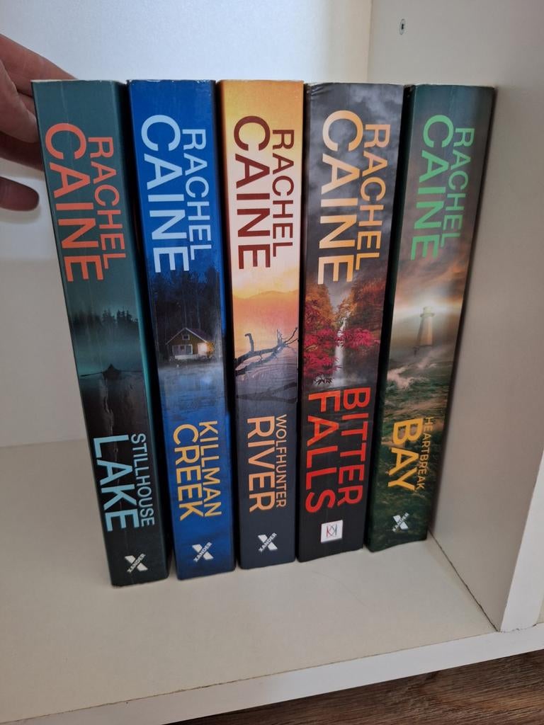 Rachel Caine - stillhouse lake serie NL, Ophalen of Verzenden, Zo goed als nieuw, Rachel caine, Nederland