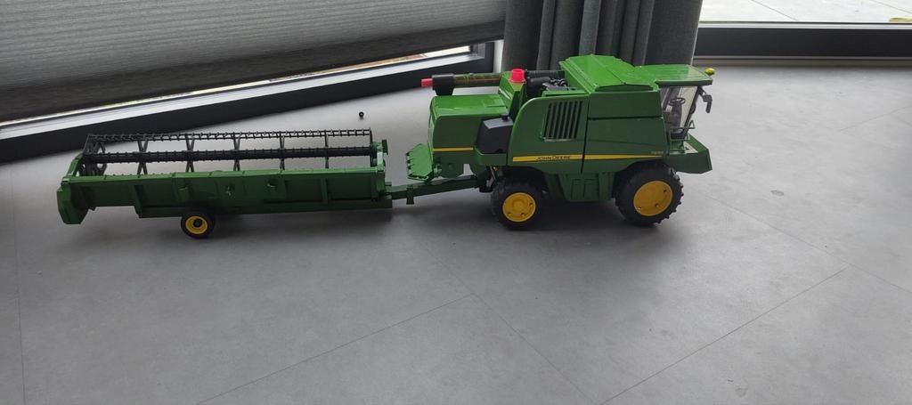 Bruder John Deere combine T670i, Ophalen of Verzenden, Gebruikt, Tractor of Landbouw, Overige merken