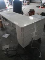 Nageltafel met afzuiging en bijpassend dressoir, Ophalen, Overige materialen, Modern, functioneel, 150 tot 200 cm