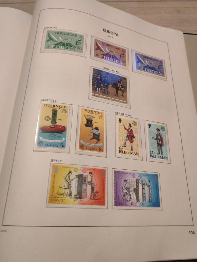 Verenigd Europa tm 1993 compleet in 3 davo's (6/13), Postzegels en Munten, Ophalen of Verzenden, Buitenland