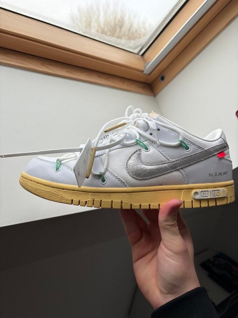 Nike Dunk Low Off-White Lot 01/50, Ophalen of Verzenden, Zo goed als nieuw, Wit, Sneakers of Gympen